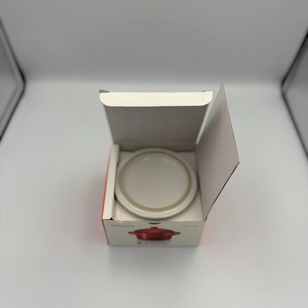 Le Creuset Mini Round Cocotte 14 oz White Stoneware Petite Casserole w/ Lid NEW